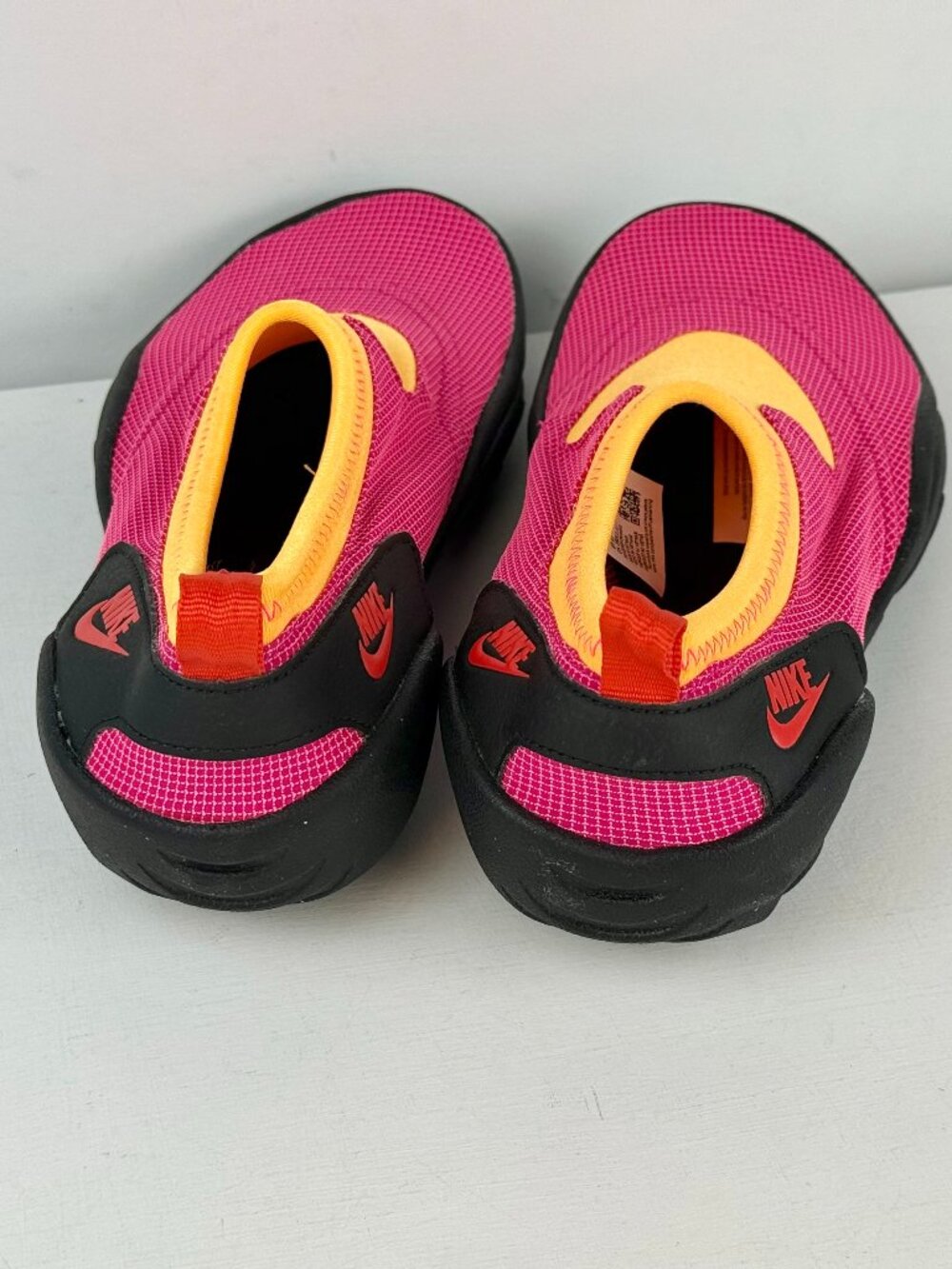 Women's 11 - Nike Aqua Turf Vivid Pink Laser Orange - FZ5628-600 - Picture 6 of 9